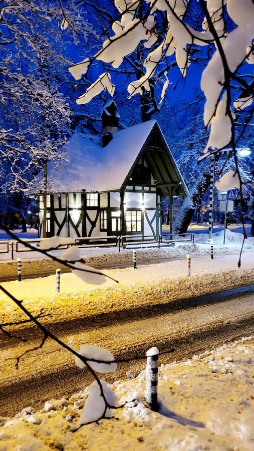 2stavu Parka Namins Viesturdarza Perlu Medniekiem! Íbúð Riga